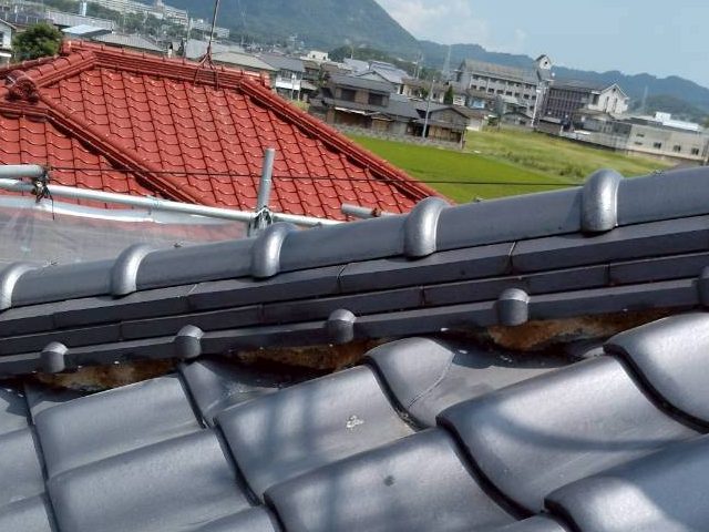 三木町の老朽化した漆喰